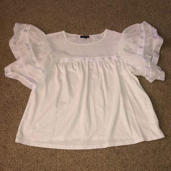 Express Tops - White top with flowy sleeves